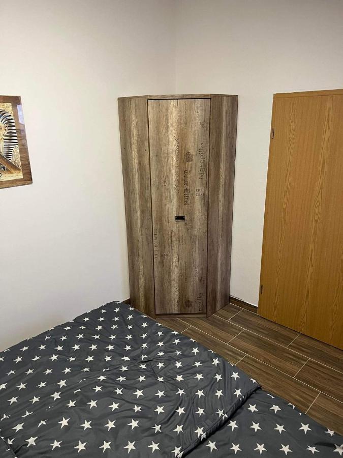 Apartma Mia Crni Kal Ngoại thất bức ảnh