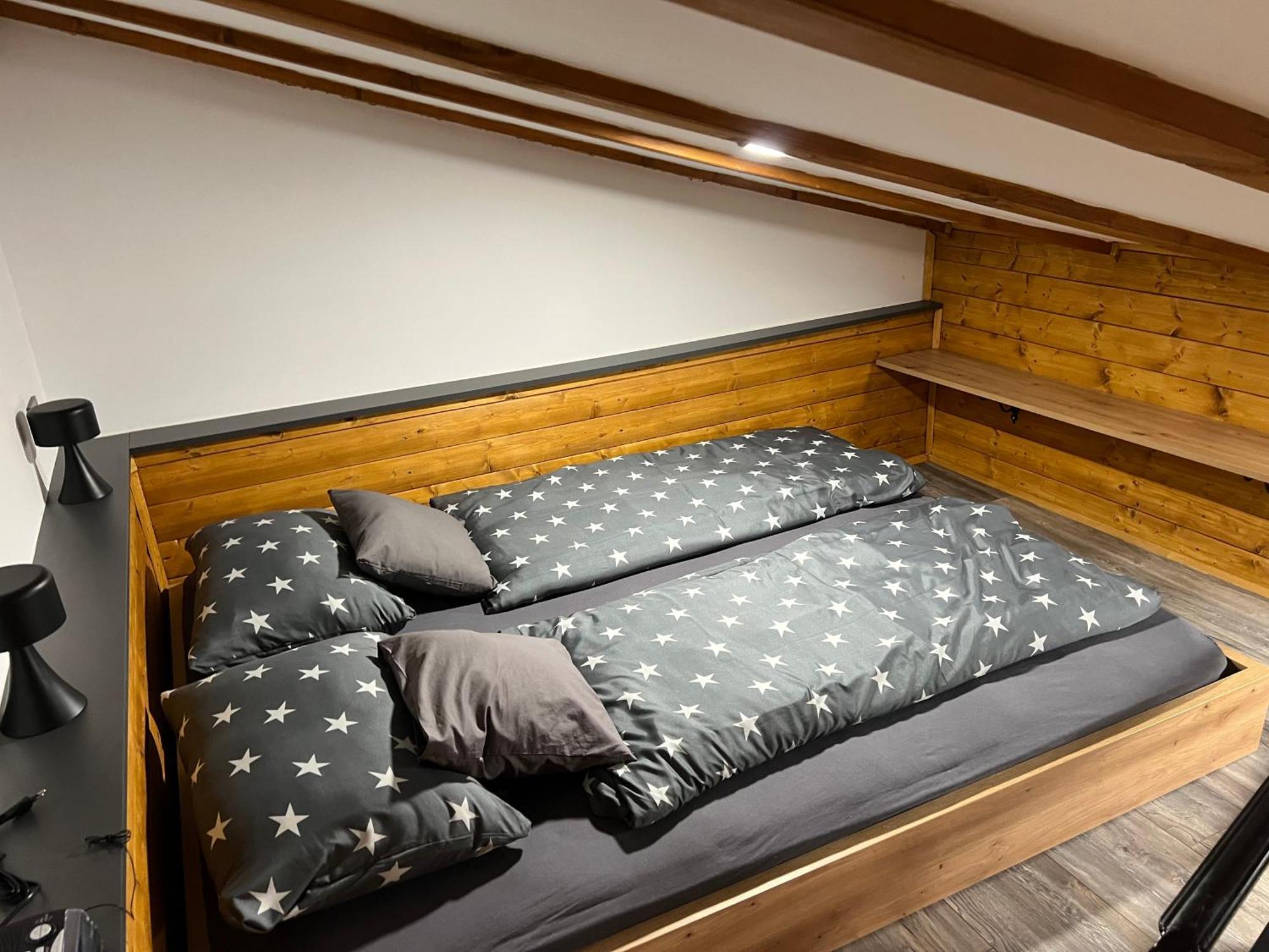 Apartma Mia Crni Kal Ngoại thất bức ảnh