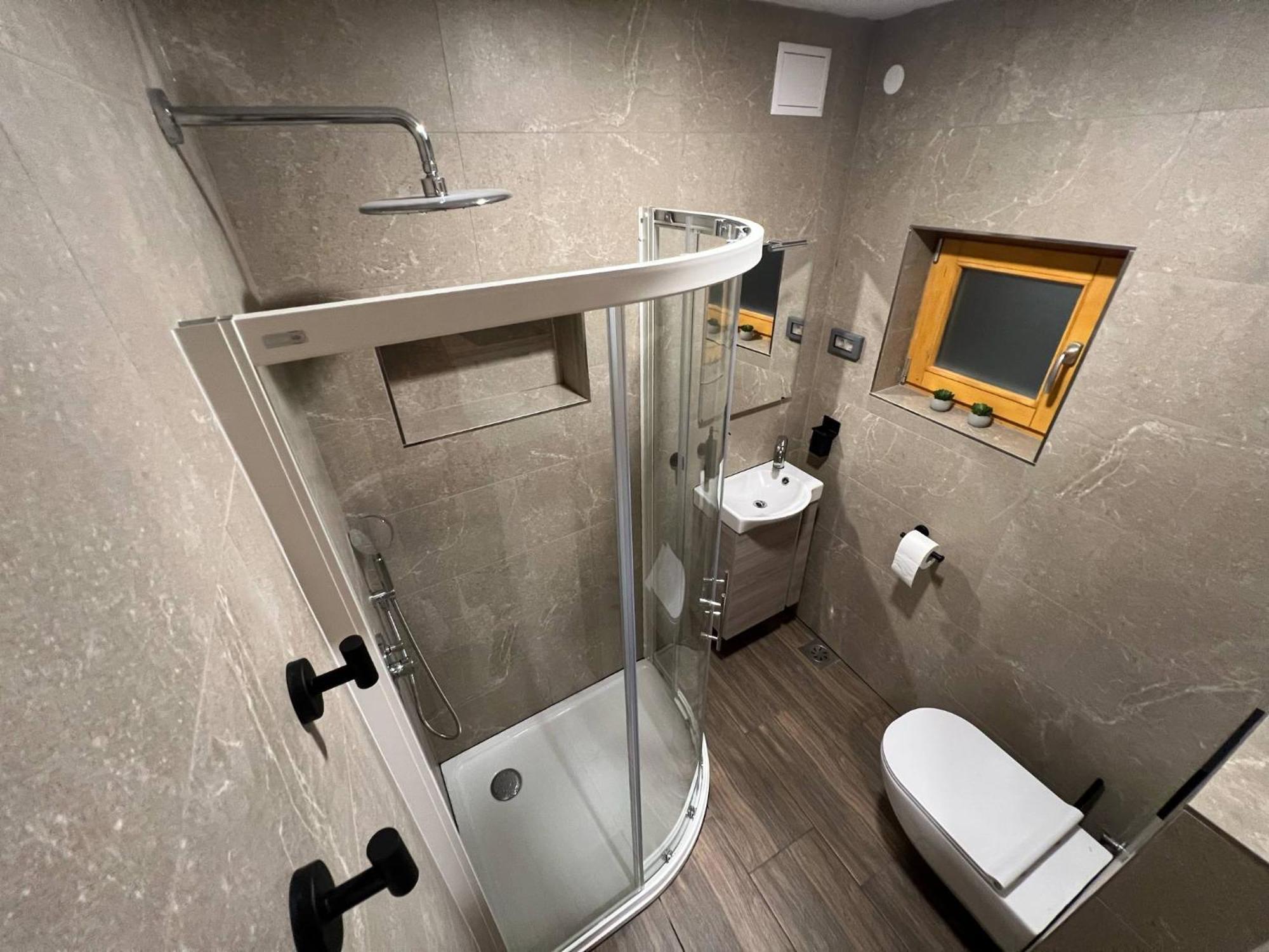 Apartma Mia Crni Kal Ngoại thất bức ảnh
